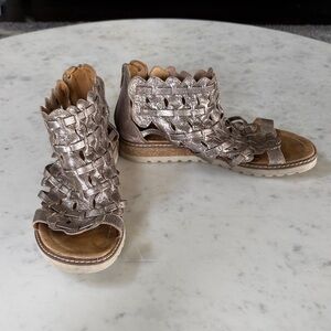 PIKOLINOS Metallic Taupe Woven Gladiator Sandals